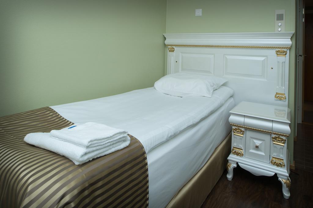 Hotel Golden Dome 伊萨尔米 外观 照片